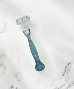 Aanbiedingen 🤩 Gillette Venus Smooth Scheersysteem Voor Vrouwen - Scheermes 😍 13 Aanbiedingen 🤩 Gillette Venus Smooth Scheersysteem Voor Vrouwen - Scheermes 😍 -Oral-B Shop 550x550 122