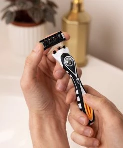 Gloednieuw β BIC Scheermesjes - Hybrid 5 Flex Scheersysteem Met 10 Navullingen - Bundelvoordeel - Product Van Het Jaar 2022 π 17 Gloednieuw β BIC Scheermesjes - Hybrid 5 Flex Scheersysteem Met 10 Navullingen - Bundelvoordeel - Product Van Het Jaar 2022 π -Oral-B Shop 550x550 296