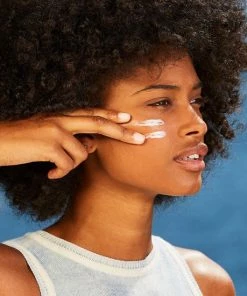 Aanbiedingen 🛒 ISDIN Fotoprotector Fusion Water SPF 50 Zonnebrandcrème Gezicht 50 Ml 🌟 -Oral-B Shop 550x550 424