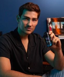 Begroting ✔️ NIVEA MEN Deep Black Carbon Beat Roll-On - Anti-transpirant - Voordeelverpakking 6 X 50 Ml 🛒 -Oral-B Shop 550x550 656