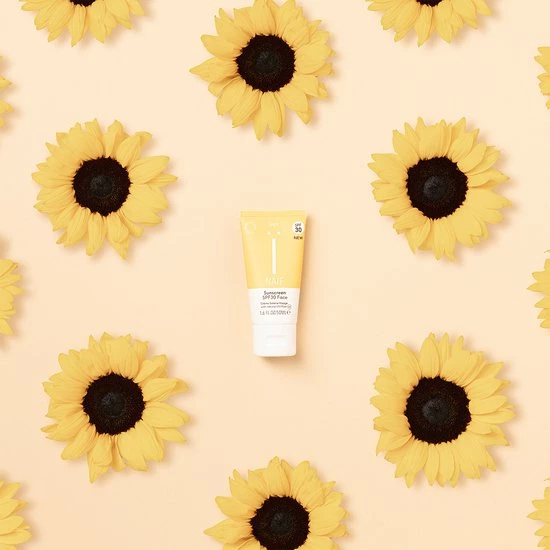 Gloednieuw π€© Naïf Zonnebrandcrème SPF 30 – Voor Het Gezicht - 50ml - Met Natuurlijke Ingrediënten π 7 Gloednieuw π€© Naïf Zonnebrandcrème SPF 30 – Voor Het Gezicht - 50ml - Met Natuurlijke Ingrediënten π - Afbeelding 5