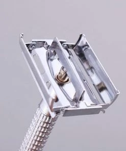 Beste Verkoop π₯° BathQueen Safety Razor (Butterfly) - Safety Scheermes - Roestvrij Staal - Inclusief 20 Scheermesjes β¨ 8 Beste Verkoop π₯° BathQueen Safety Razor (Butterfly) - Safety Scheermes - Roestvrij Staal - Inclusief 20 Scheermesjes β¨ -Oral-B Shop 550x550 863