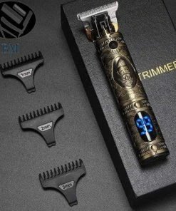 Korting ⭐ BeardMan - Luxe Tondeuse Met Display – LCD - Professionele Trimmer - Groomer - Scheerapparaat - Baardtrimmer - Precisietrimmer - Haarstyling - Haartrimmer - Draadloos - USB Opladen – Contouren – Bakkebaarden - Inclusief 3 Opzetkammen – Goud 💯 -Oral-B Shop 550x550 920