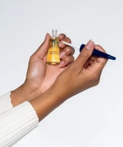 Beste deal 💯 Herome Voedende Nagelolie - Nourishing Nail Oil - Herstelt, Droge, Breekbare Nagels En Maakt Nagels Weer Gezond En Veerkrachtig.- 10ml. 🎉 -Oral-B Shop 550x550 998