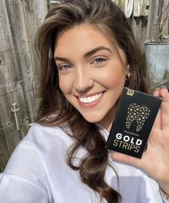 Flash-uitverkoop ✔️ GOLDSTRIPS - Tandenblekers - Whitening Strips - Tanden Bleken - Crest Whitestrips - Tandenbleek Strips - Tandenbleekset – 28 Stuks, 14 Behandelingen - Peroxidevrij - Wittere Tanden ⭐ -Oral-B Shop 550x671